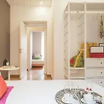 Guesthost - Corso Chic Apartment